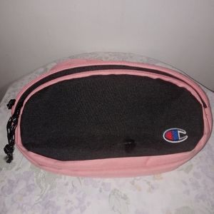 Champion Fannie Pack